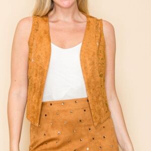 NWT Vocal camel vest with lace inserts